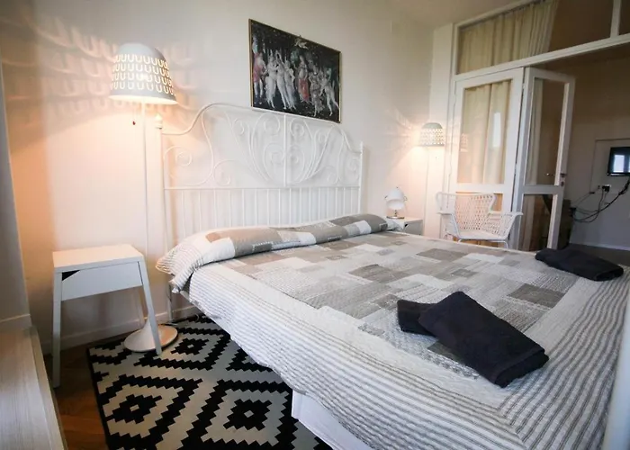 アパート Luxury Living