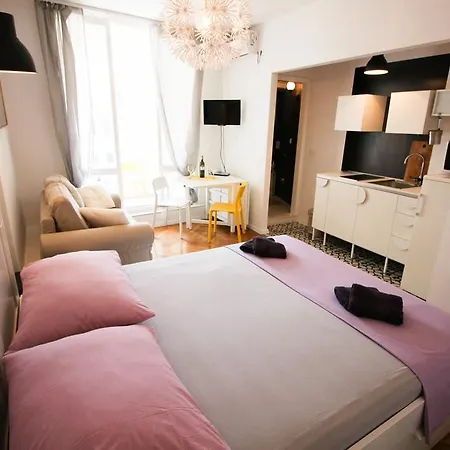 Apartment Luxury Living *