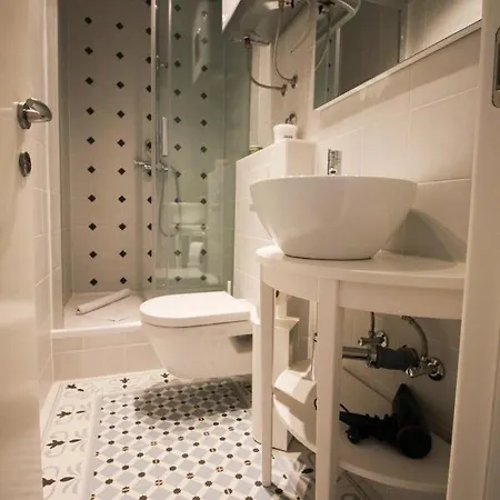 Luxury Living * Σπλιτ